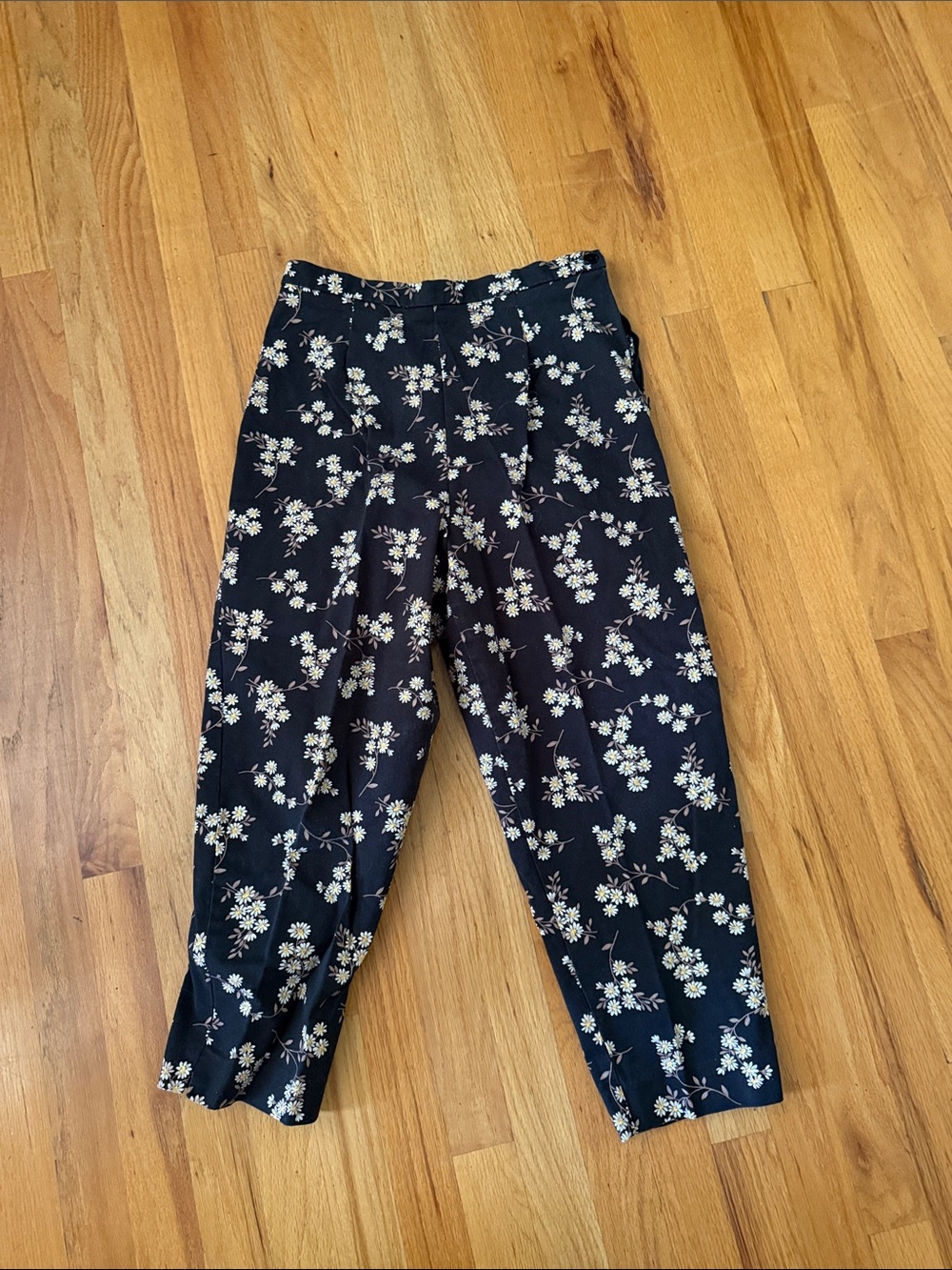 Briggs New York Black Floral Tapered Girls' Pants